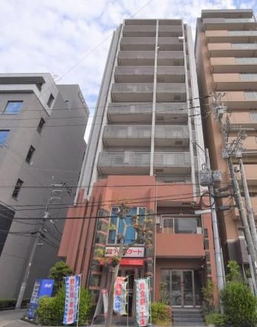 1LDK apartment in Yodogawa Ward, Osaka - Photo 1
