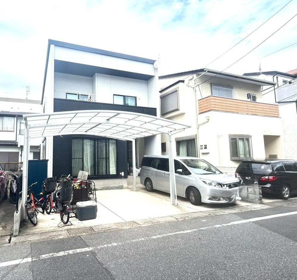 4LDK house in Koshigaya, Saitama - Photo 1