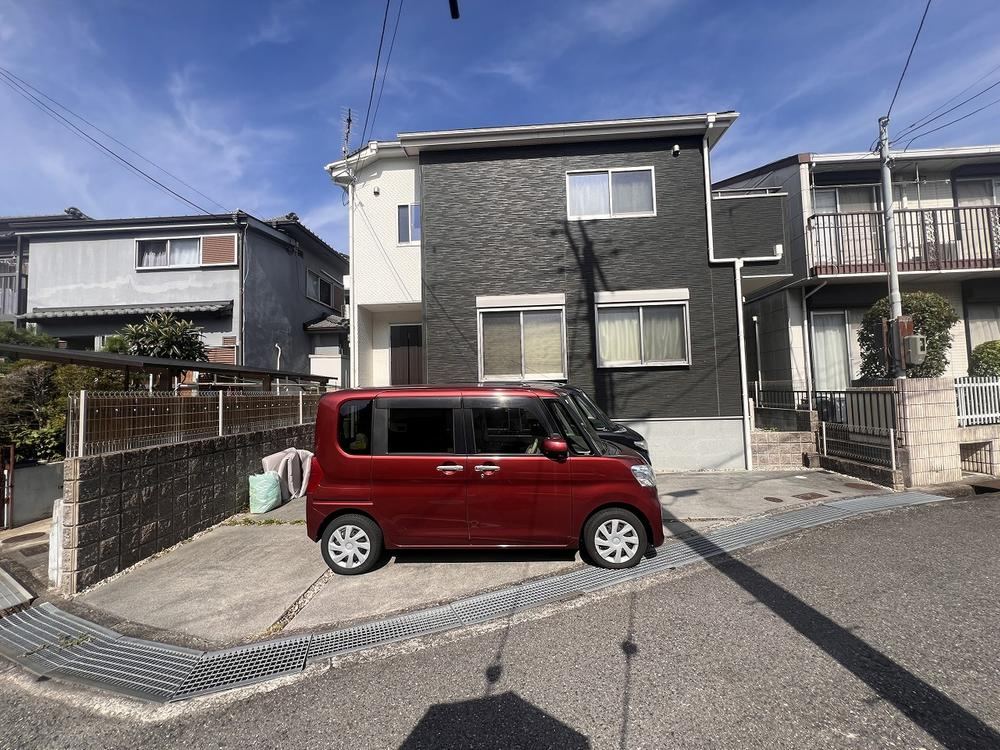 4LDK house in Izumi, Osaka - Photo 1