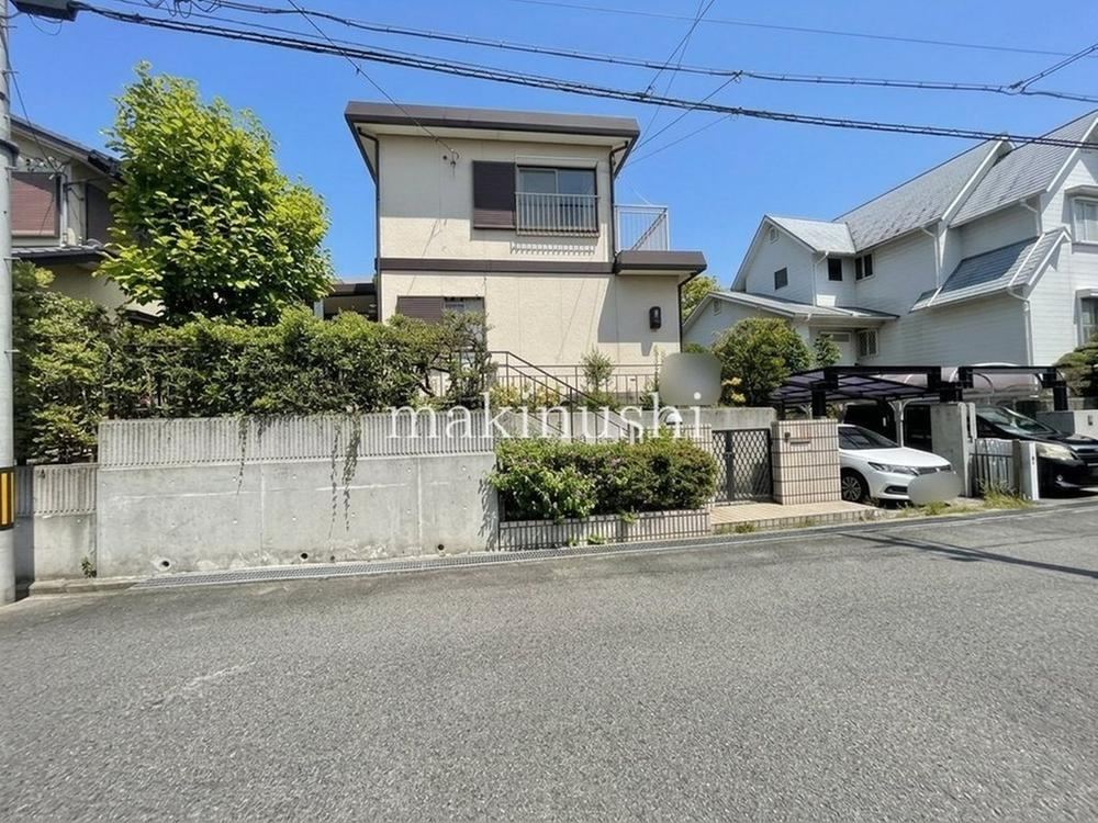 4LDK+S house in Tondabayashi, Osaka - Photo 1