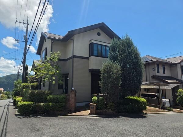 4LDK house in Aki Ward, Hiroshima - Photo 1