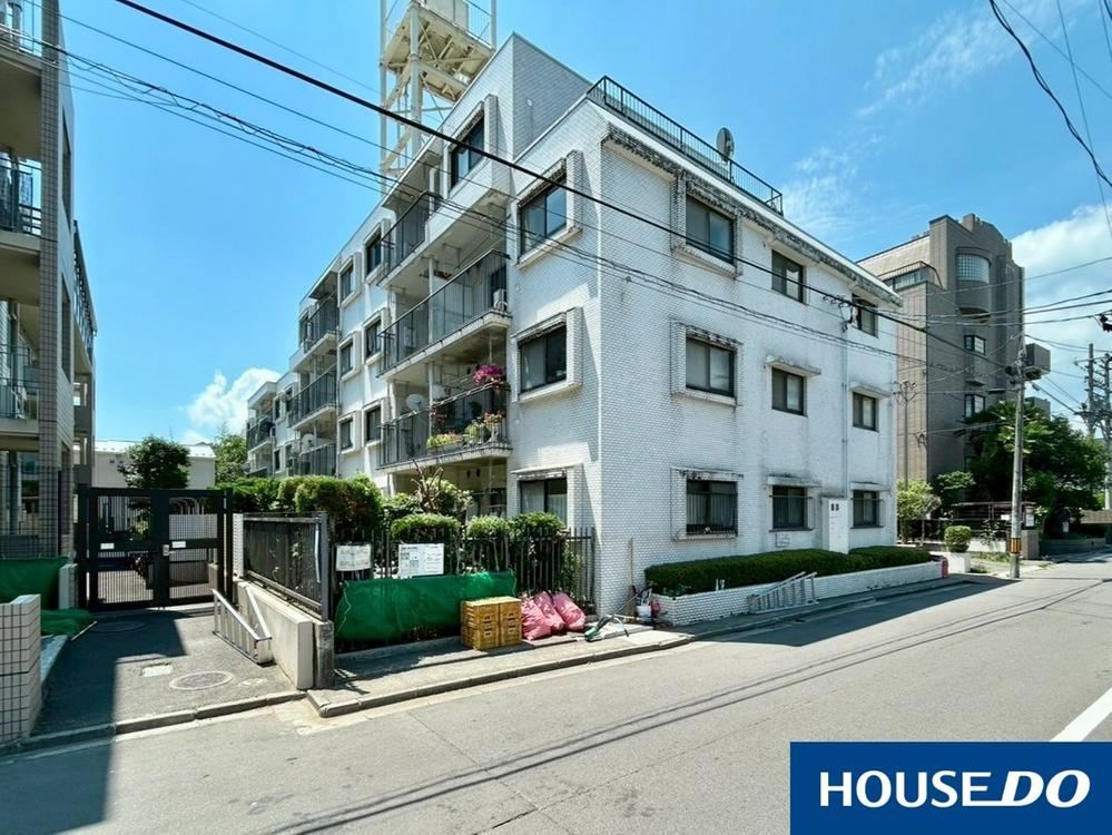 4LDK apartment in Aoba Ward, Sendai, Miyagi - Photo 1