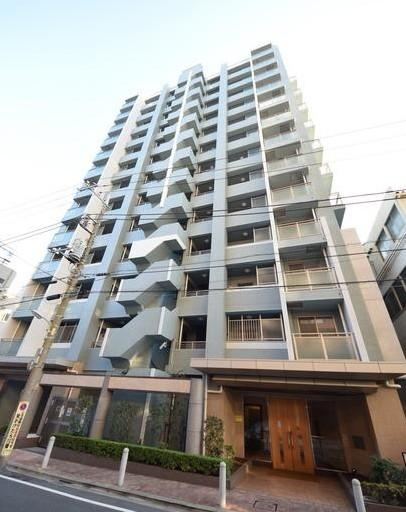 1LDK+S apartment in Shinagawa Ward, Tokyo - Photo 1