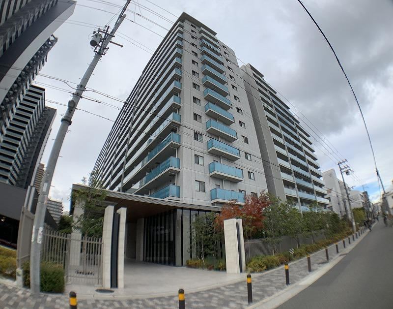 2LDK apartment in Kita Ward, Osaka - Photo 1