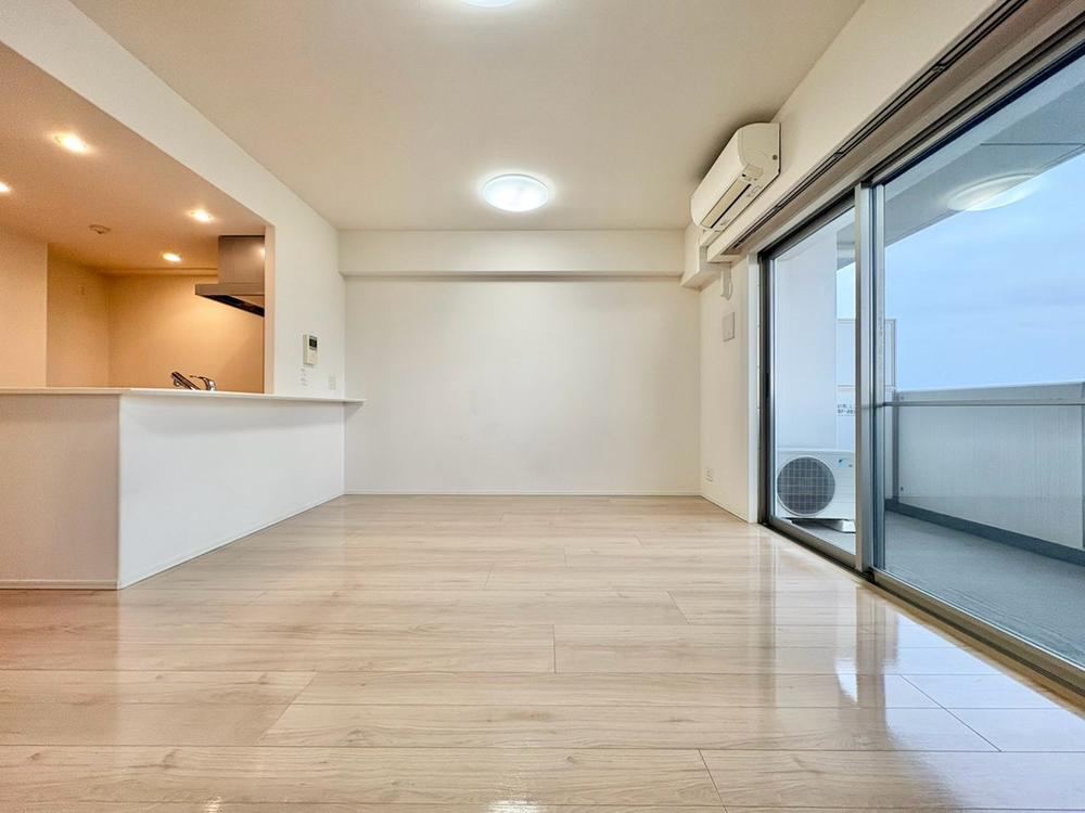 3LDK apartment in Ichikawa, Chiba - Photo 1