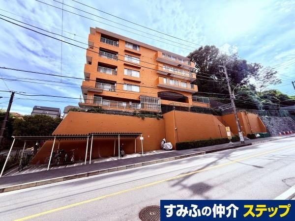 2LDK apartment in Minami Ward, Yokohama, Kanagawa - Photo 1