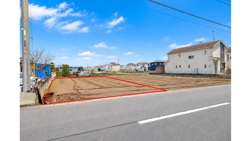304 m² land in Satte, Saitama - Photo 1