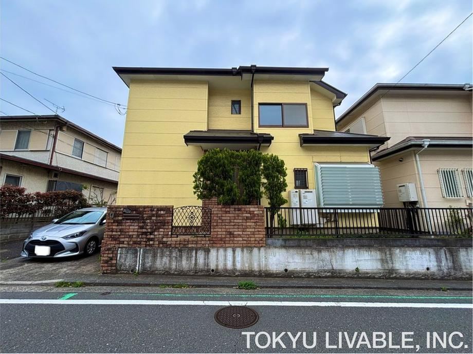 4LDK house in Totsuka Ward, Yokohama, Kanagawa - Photo 1
