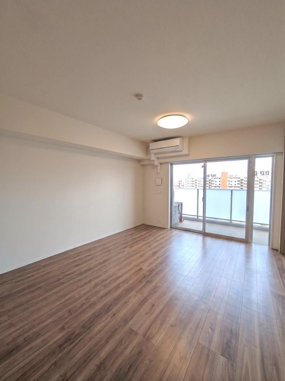 3LDK apartment in Minami Ward, Saitama - Photo 1