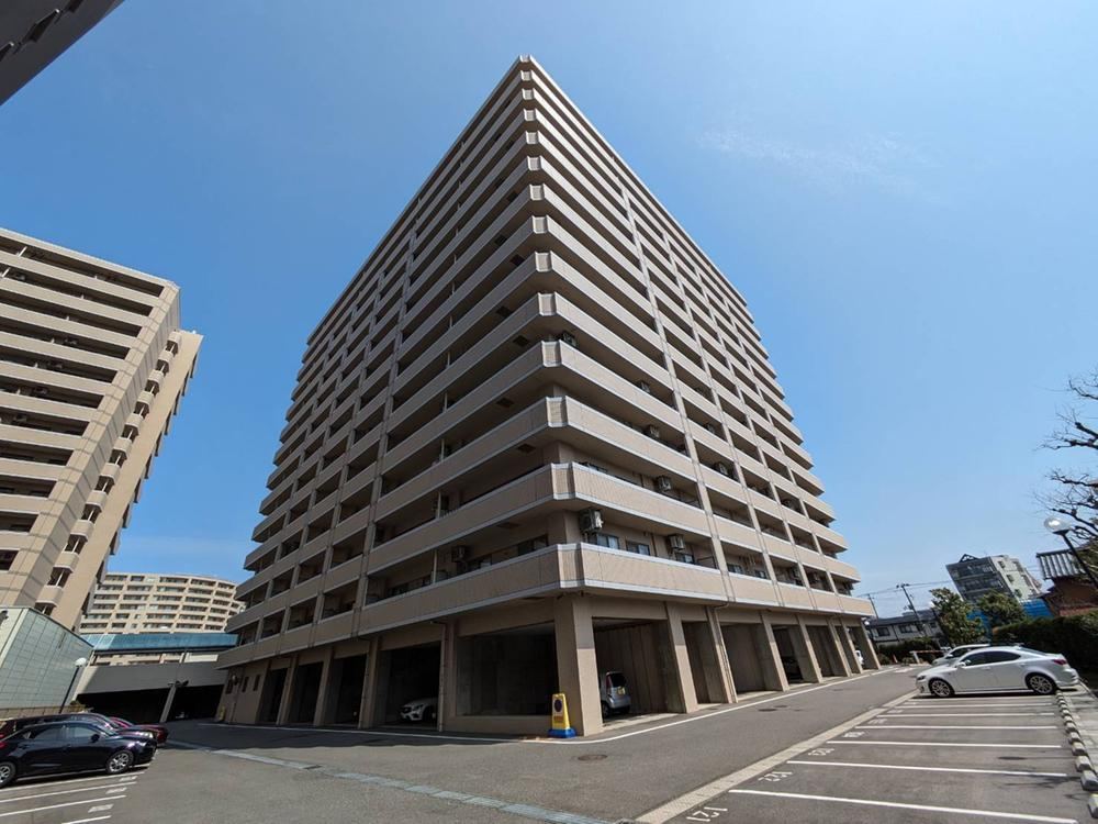 2LDK apartment in Chuo Ward, Niigata - Photo 1
