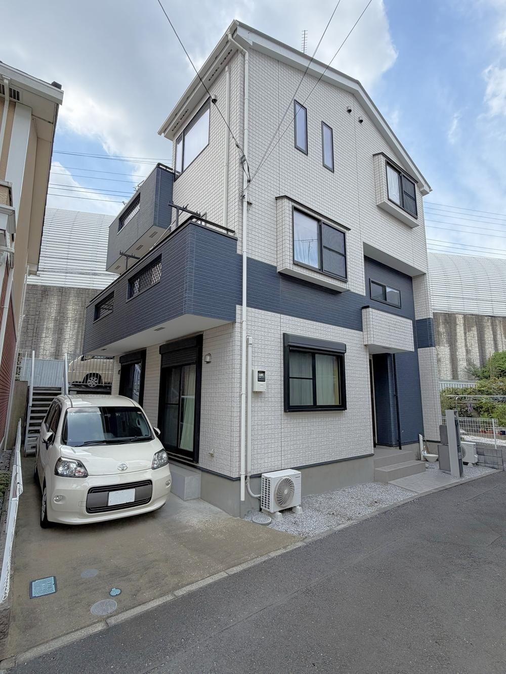 4LDK house in Wako, Saitama - Photo 1