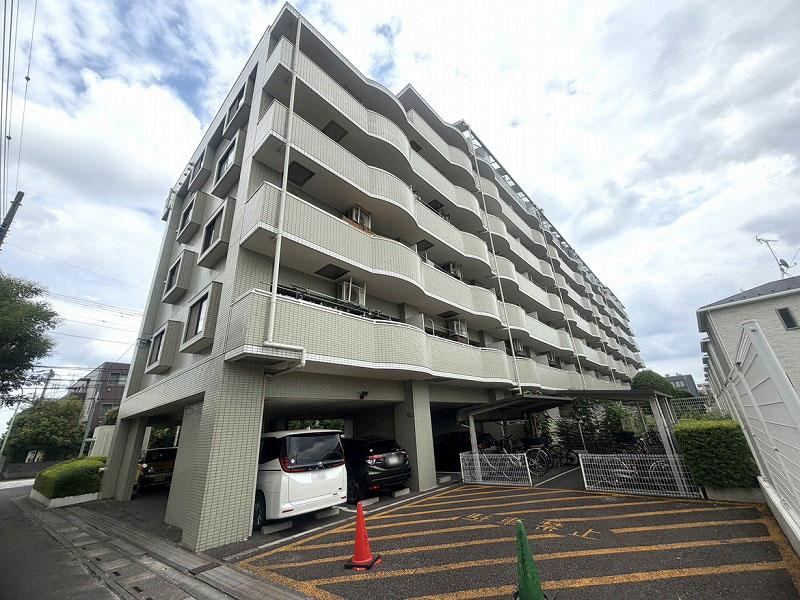2LDK apartment in Kawaguchi, Saitama - Photo 1