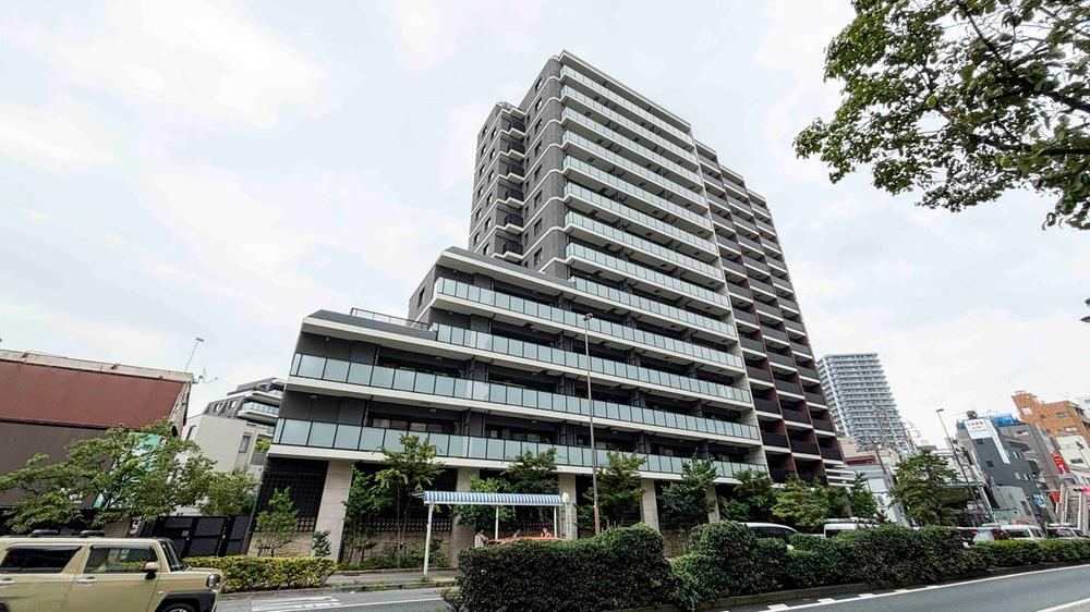 2LDK apartment in Itabashi Ward, Tokyo - Photo 1