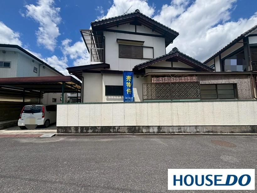 8LDK house in Iwakuni, Yamaguchi - Photo 1