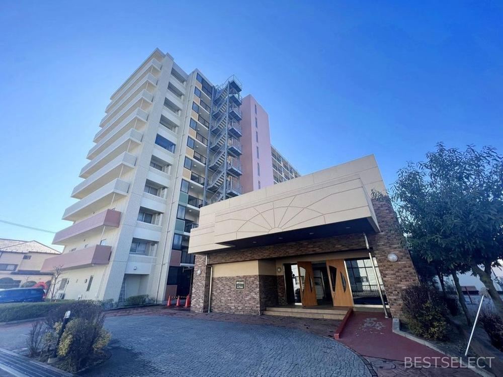 4LDK apartment in Miyoshi, Iruma District, Saitama - Photo 1