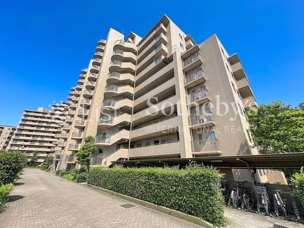 3LDK apartment in Tsuzuki Ward, Yokohama, Kanagawa - Photo 1