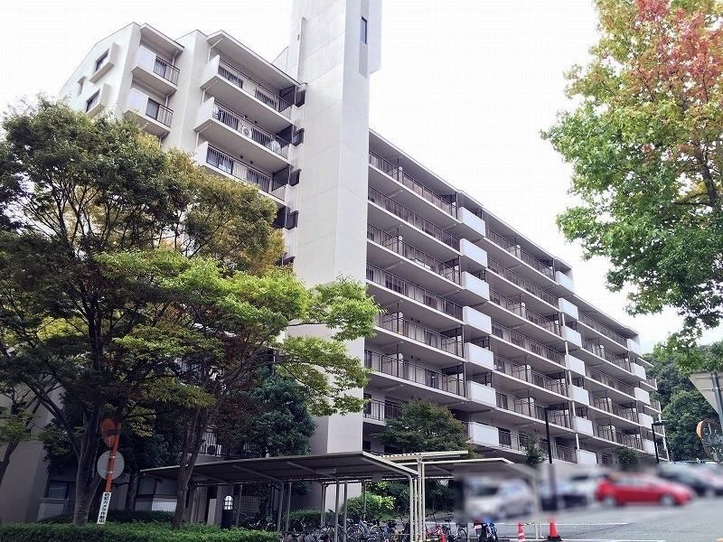 4LDK apartment in Kita Ward, Kobe, Hyogo - Photo 1
