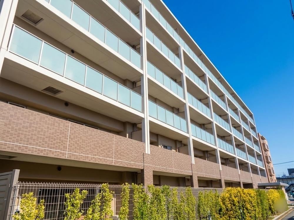 4LDK apartment in Ikeda, Osaka - Photo 1