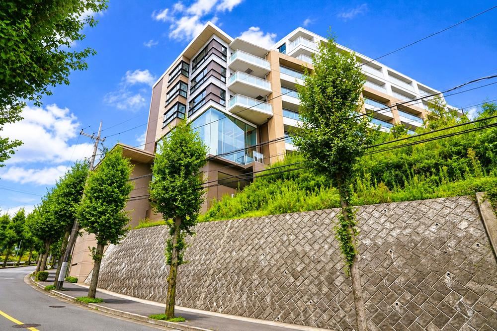 2LDK apartment in Asao Ward, Kawasaki, Kanagawa - Photo 1