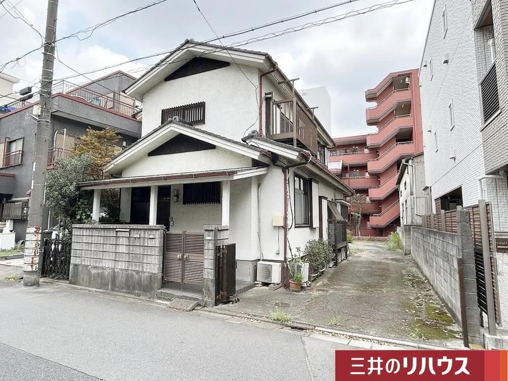 322 m² land in Edogawa Ward, Tokyo - Photo 1