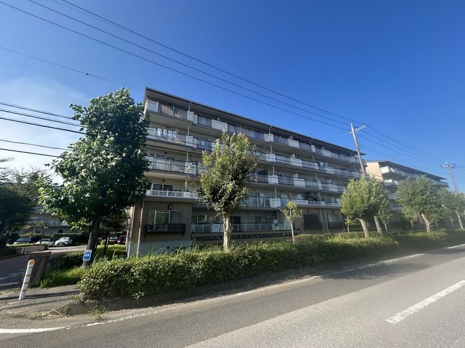 4LDK apartment in Inzai, Chiba - Photo 1