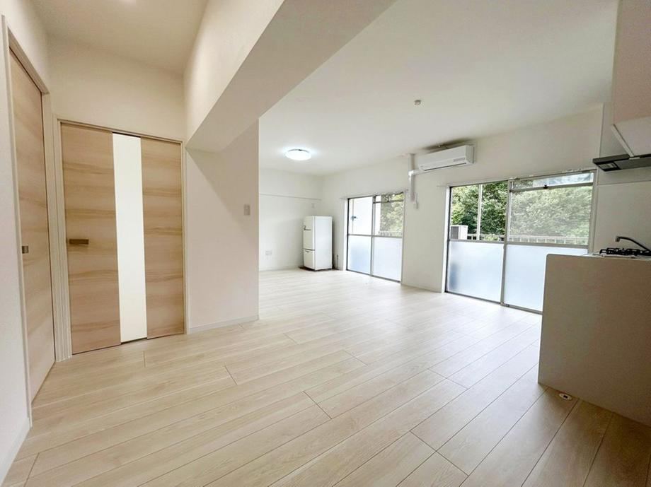 2LDK apartment in Higashimurayama, Tokyo - Photo 1