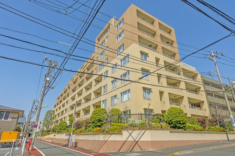 3LDK apartment in Setagaya Ward, Tokyo - Photo 1