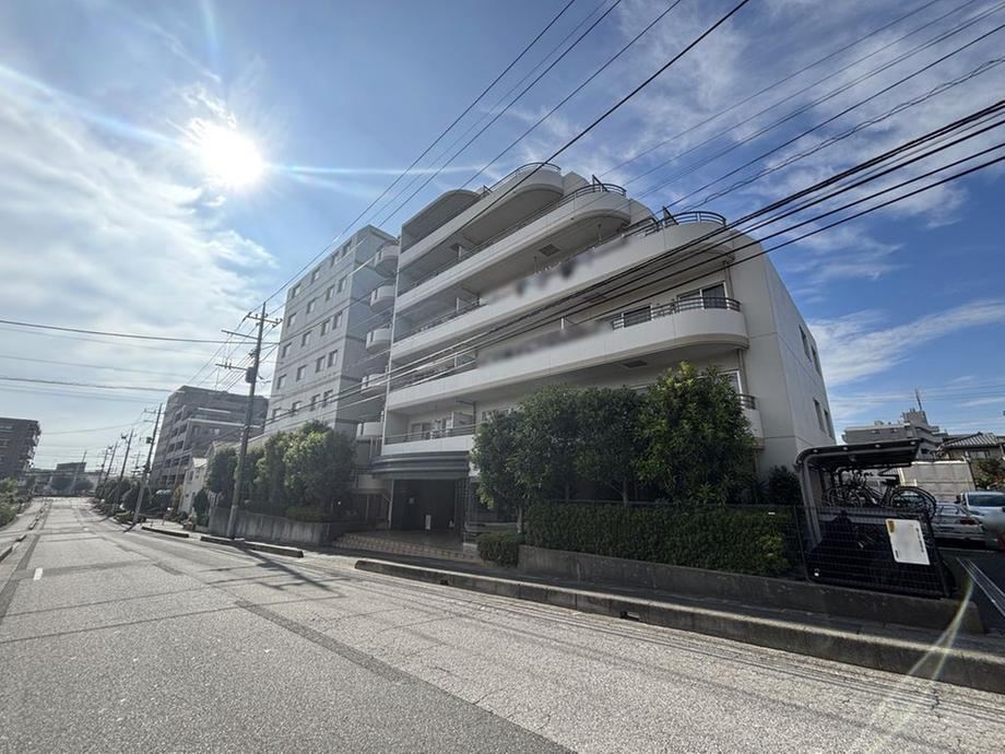 2LDK+S apartment in Kawaguchi, Saitama - Photo 1