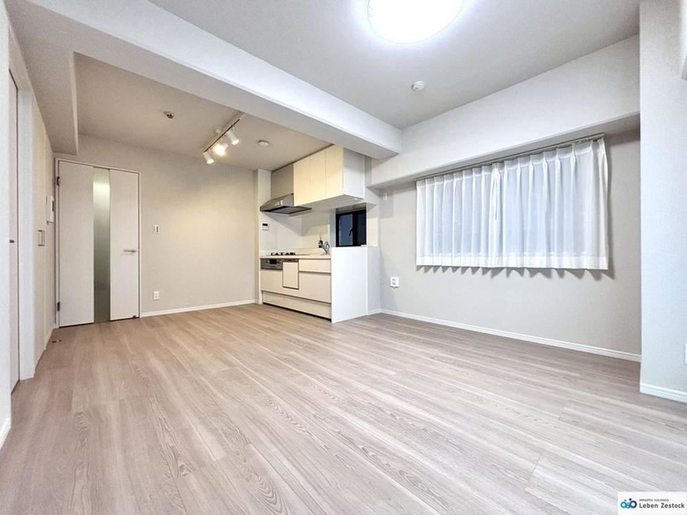 1LDK+S apartment in Naka Ward, Yokohama, Kanagawa - Photo 1