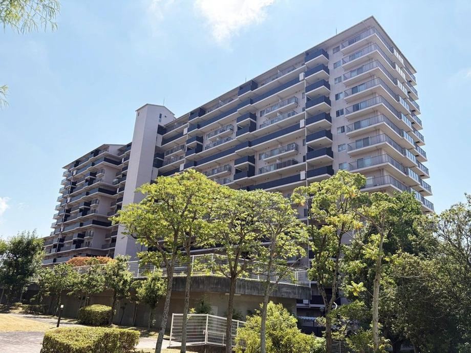4LDK apartment in Nishi Ward, Kobe, Hyogo - Photo 1