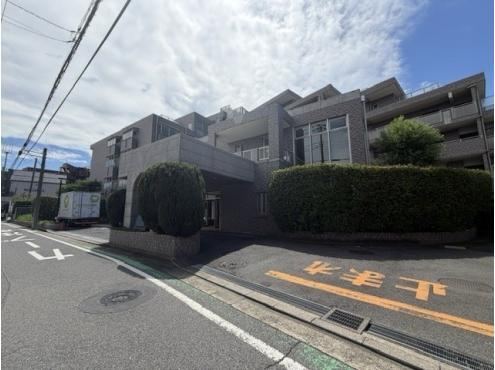 3LDK apartment in Chuo Ward, Chiba - Photo 1
