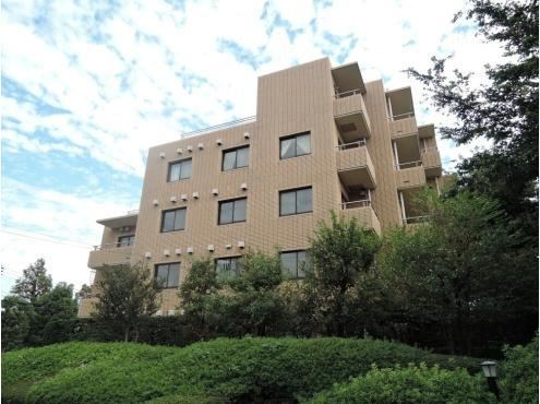 3LDK apartment in Setagaya Ward, Tokyo - Photo 1