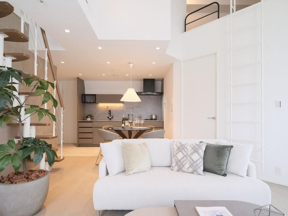 2LDK apartment in Shibuya Ward, Tokyo - Photo 1