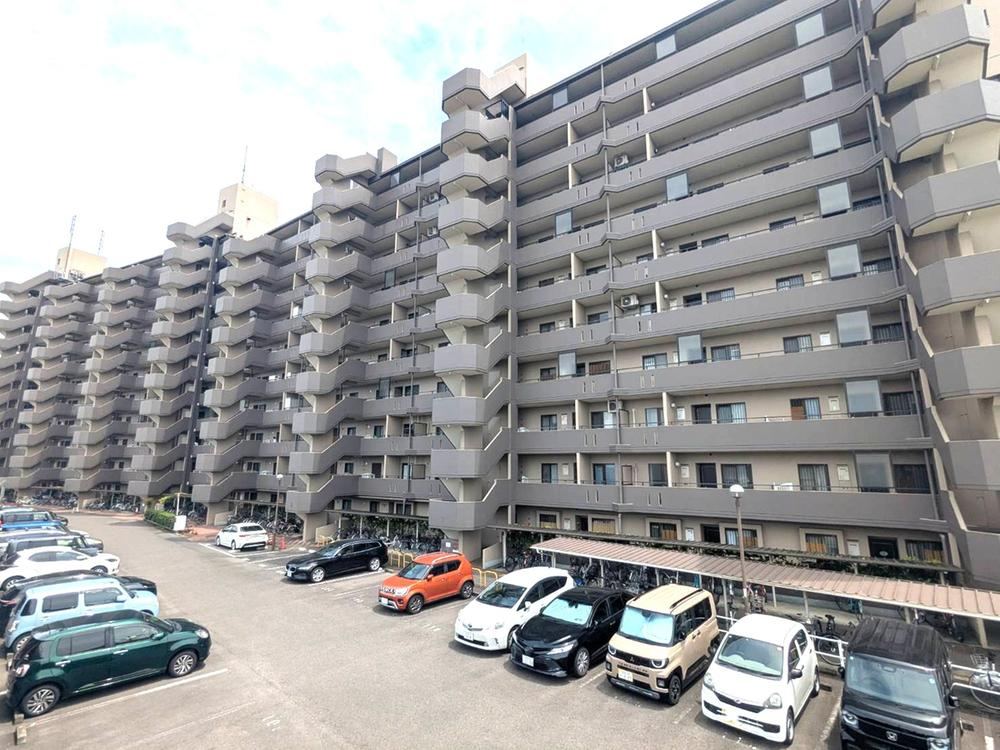 3LDK+S apartment in Owariasahi, Aichi - Photo 1