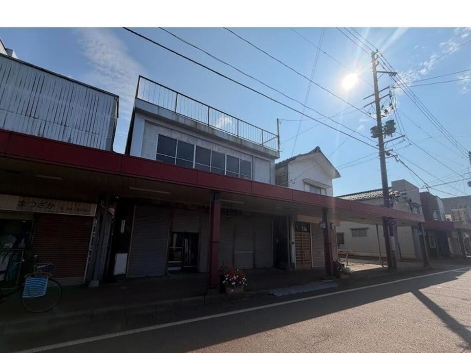 7DK house in Sanjo, Niigata - Photo 1
