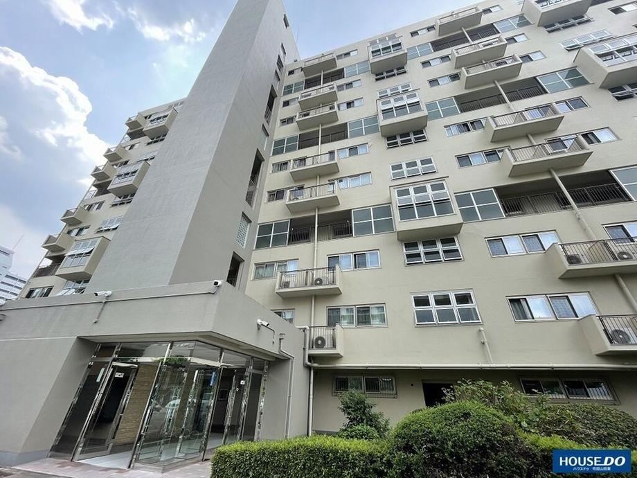 2LDK+S apartment in Suita, Osaka - Photo 1