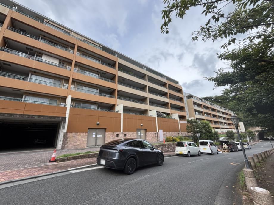 3LDK apartment in Zushi, Kanagawa - Photo 1