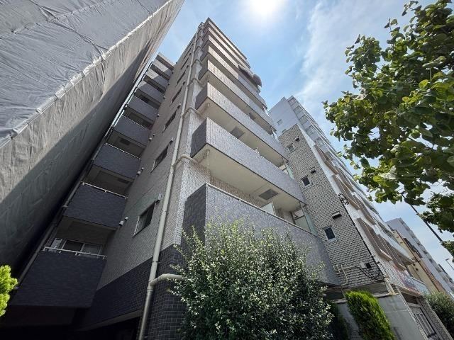 2LDK apartment in Taito Ward, Tokyo - Photo 1