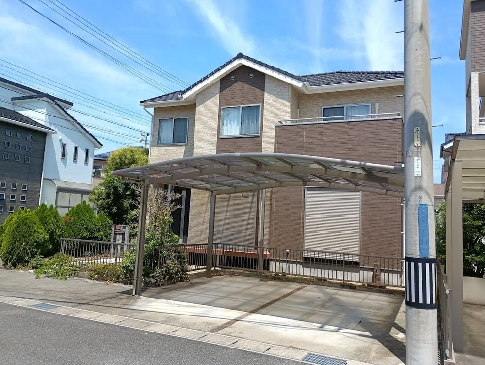 4LDK house in Yokkaichi, Mie - Photo 1