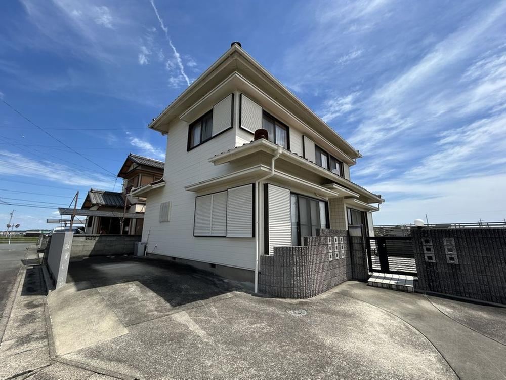 4LDK house in Tamaki, Watarai District, Mie - Photo 1