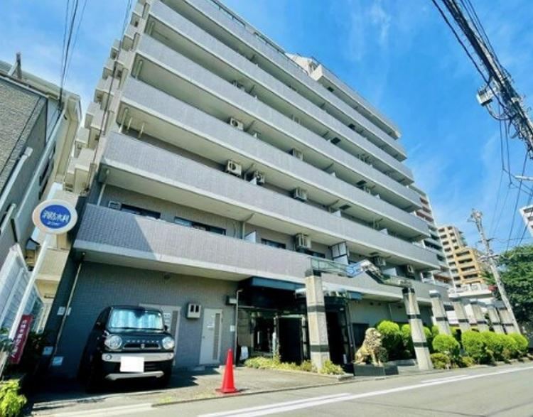 2LDK apartment in Hiratsuka, Kanagawa - Photo 1