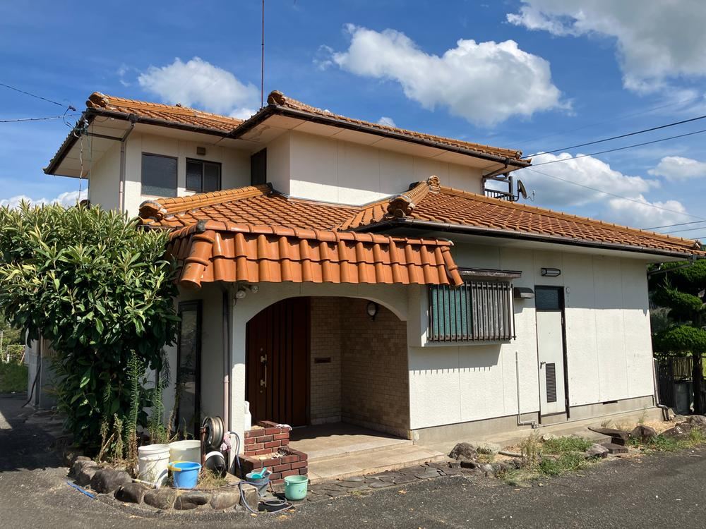 5LDK house in Shimonoseki, Yamaguchi - Photo 1
