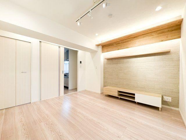 1LDK apartment in Minato Ward, Tokyo - Photo 1