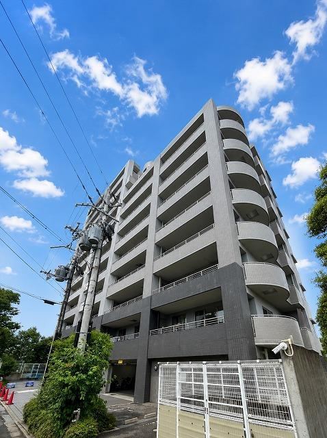 3LDK apartment in Osakasayama, Osaka - Photo 1