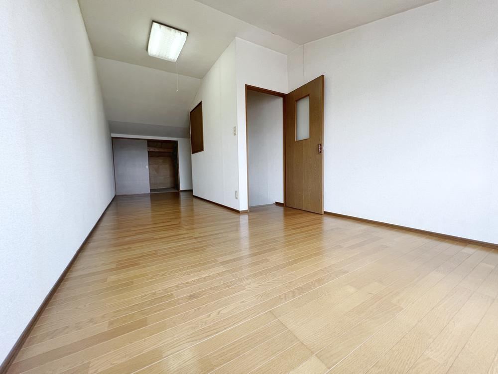 4DK house in Moriguchi, Osaka - Photo 1