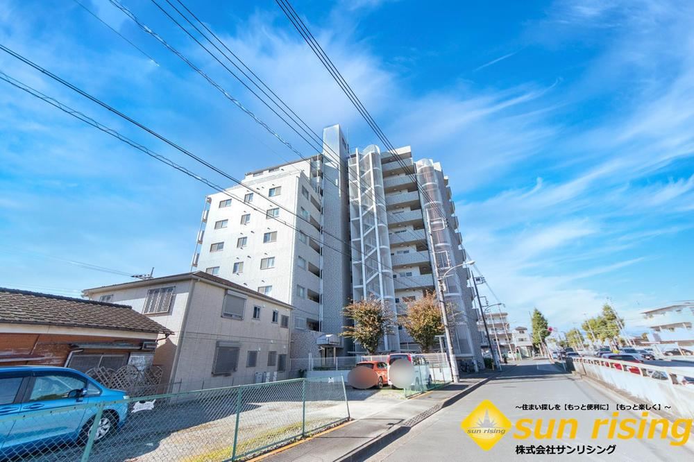 3LDK+S apartment in Akishima, Tokyo - Photo 1