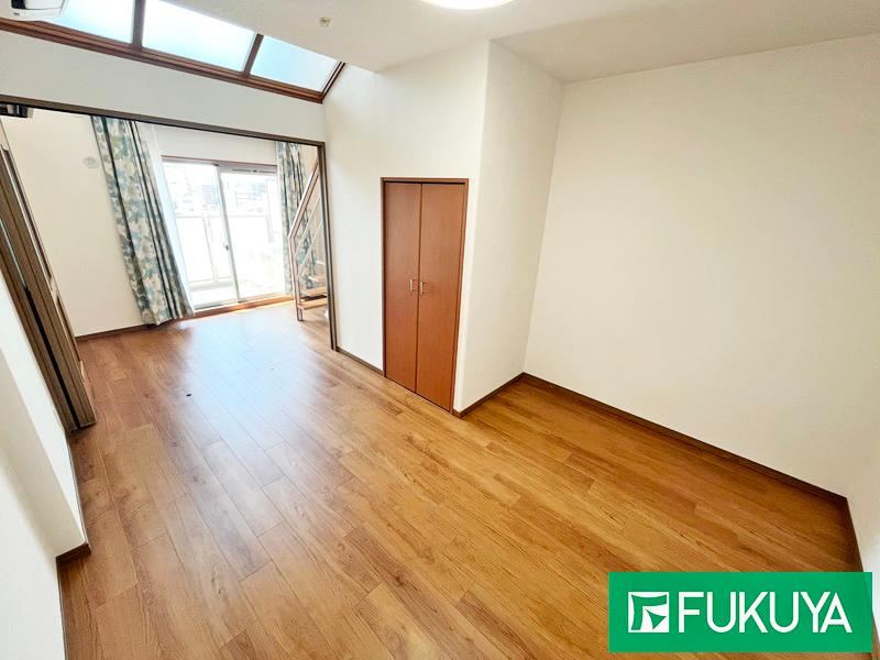 4LDK apartment in Himeji, Hyogo - Photo 1