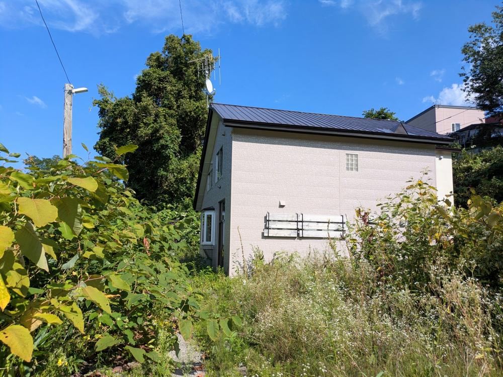 8LDK house in Otaru, Hokkaido - Photo 1