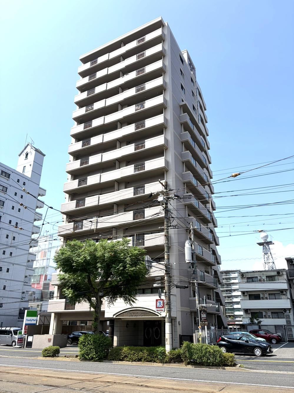 3LDK apartment in Nishi Ward, Hiroshima - Photo 1