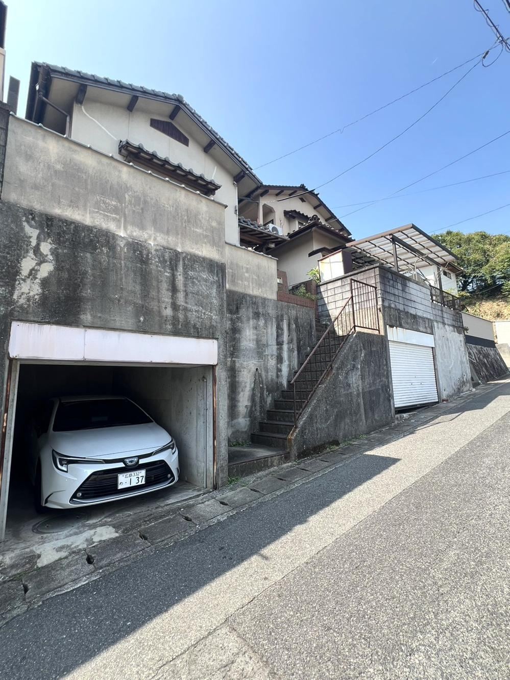 4DK house in Minami Ward, Hiroshima - Photo 1